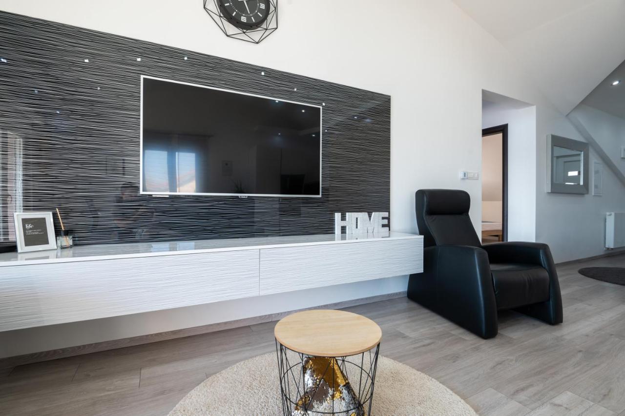 Euroholiday Apartments توراني المظهر الخارجي الصورة