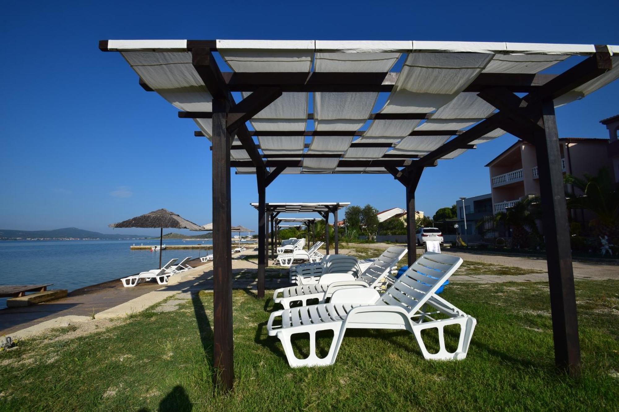 Euroholiday Apartments توراني المظهر الخارجي الصورة
