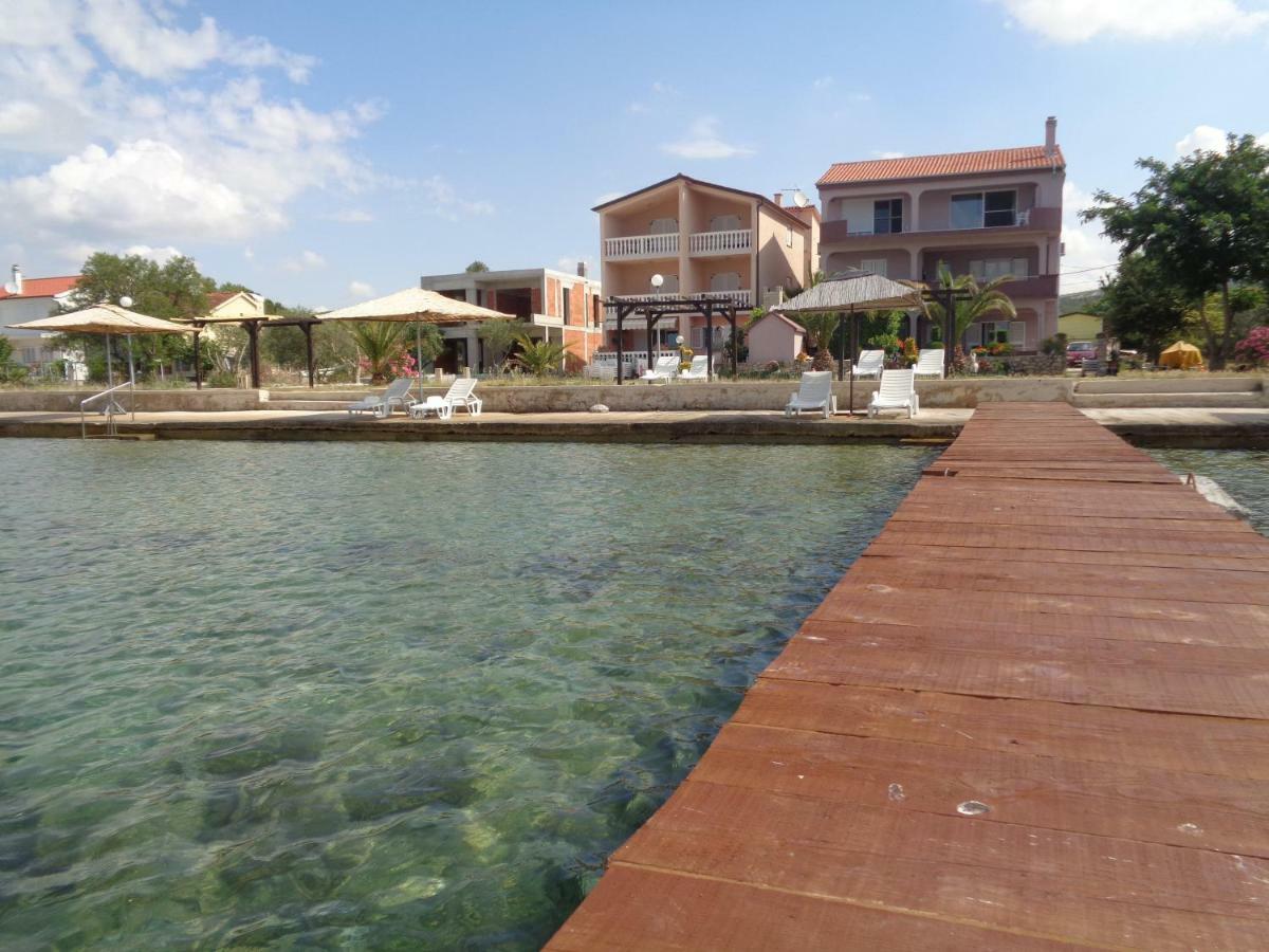 Euroholiday Apartments توراني المظهر الخارجي الصورة